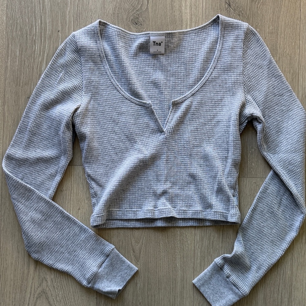 TNA Light Gray Waffle Knit Crop Top